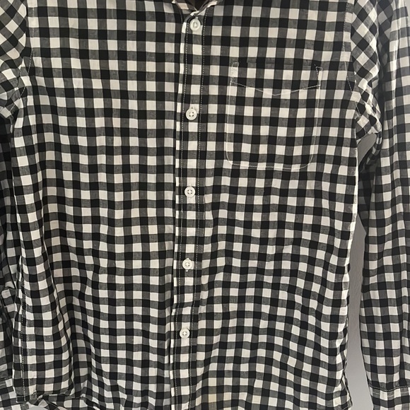 Boys B/W long sleeve shirt size 10/12 - Picture 5 of 5